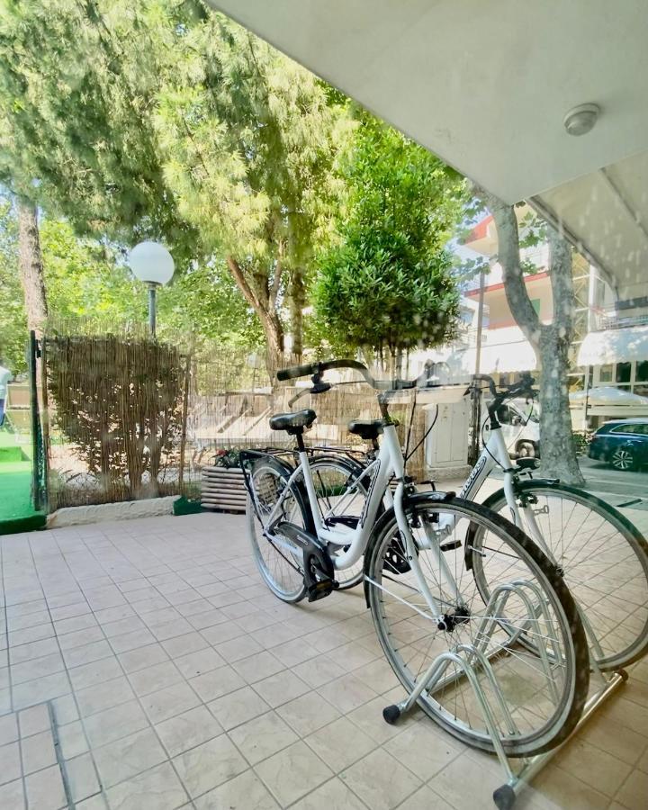 Hotel Aiglon Rimini Luaran gambar