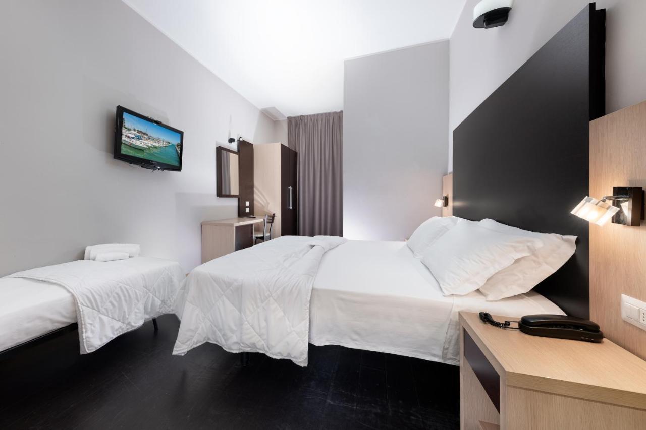 Hotel Aiglon Rimini Luaran gambar