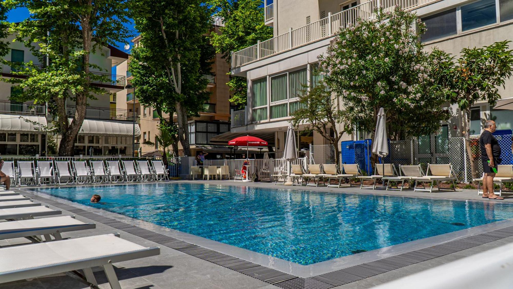 Hotel Aiglon Rimini Luaran gambar